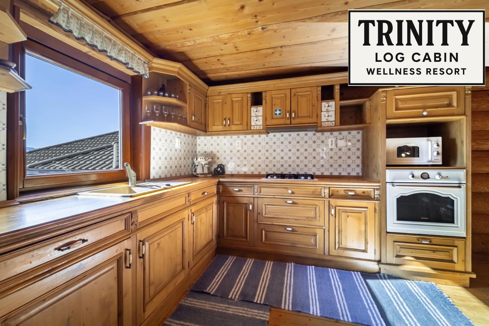 Trinity Log Wellness Ferienhaus Štrba